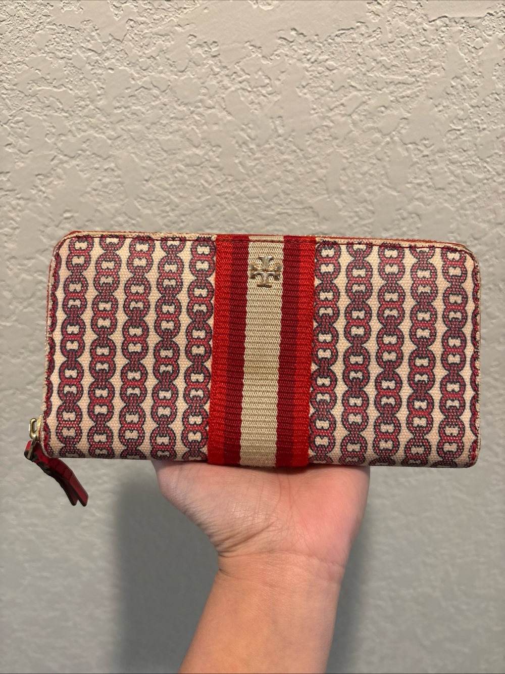 Tory Burch Striped Pattern Zip Wallet - Red & Cream - Picture 1 of 15
